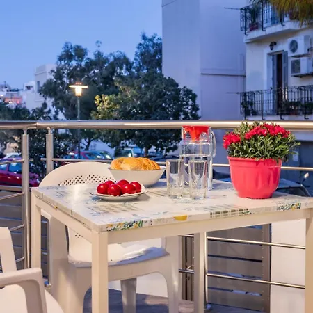 Xenitia Syros * Ερμούπολη